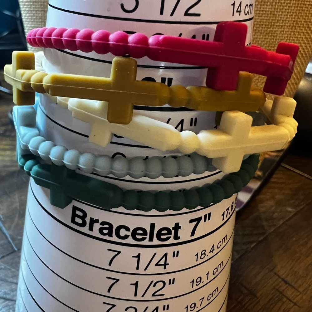 Plunder Colorful Cross Stretch Bracelet Set - Pastel and Bright Mix - Lot A030 - Picture 2 of 4